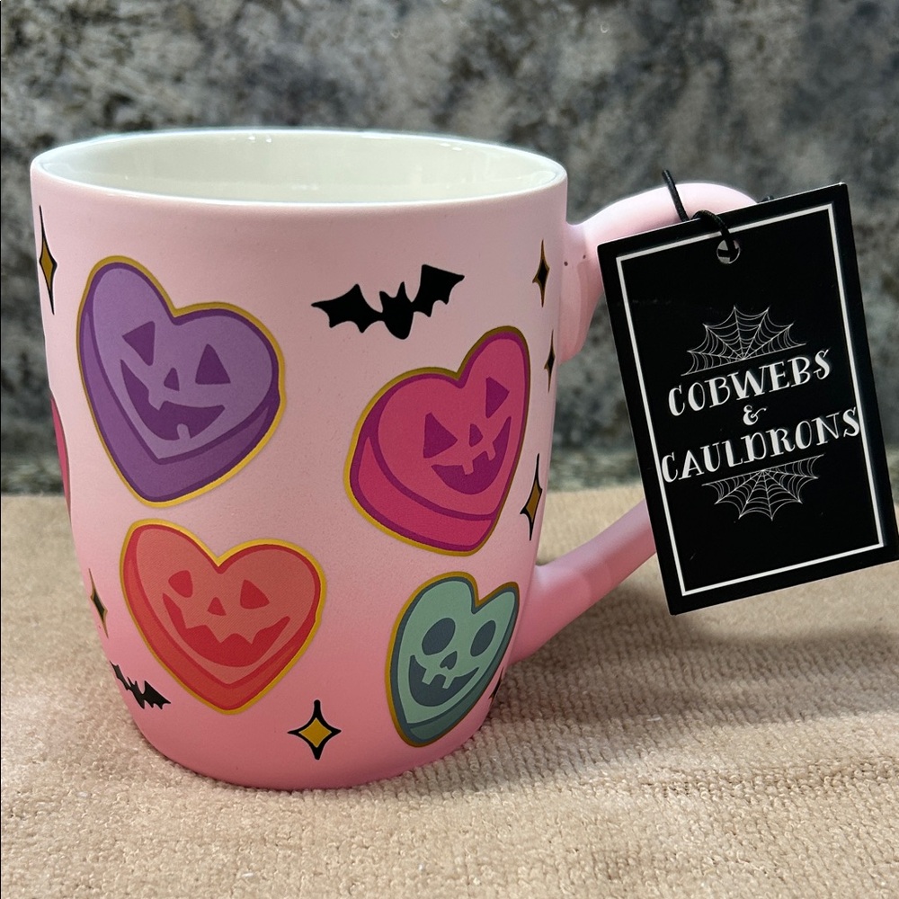 NWT Cobwebs & Cauldrons “Hey Boo” Halloween Soft Touch Mug